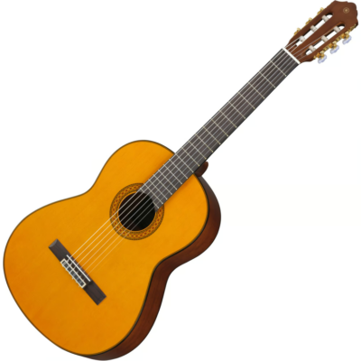 YAMAHA C40