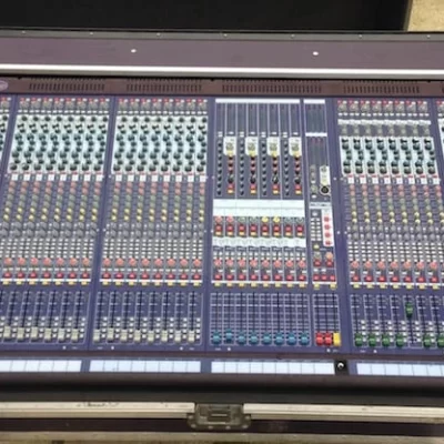 Mixer Midas Verona 400 c/flight case+ supporto per mixer a culla-Usato in garanzia-
