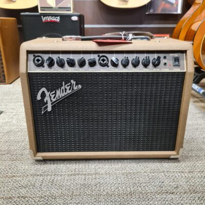 FENDER Acoustasonic 40