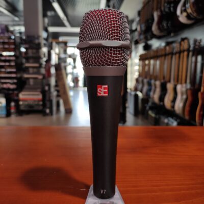 SE ELECTRONICS V7