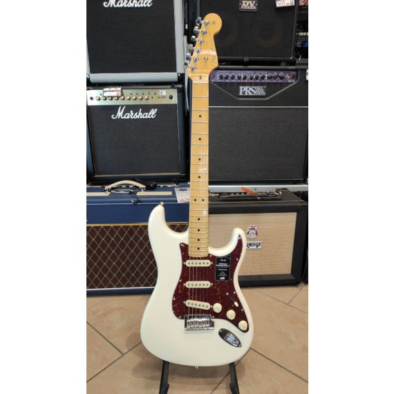 FENDER American Professional II Stratocaster Olympic White - immagine 8