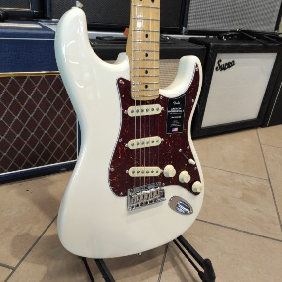 FENDER American Professional II Stratocaster Olympic White - immagine 2