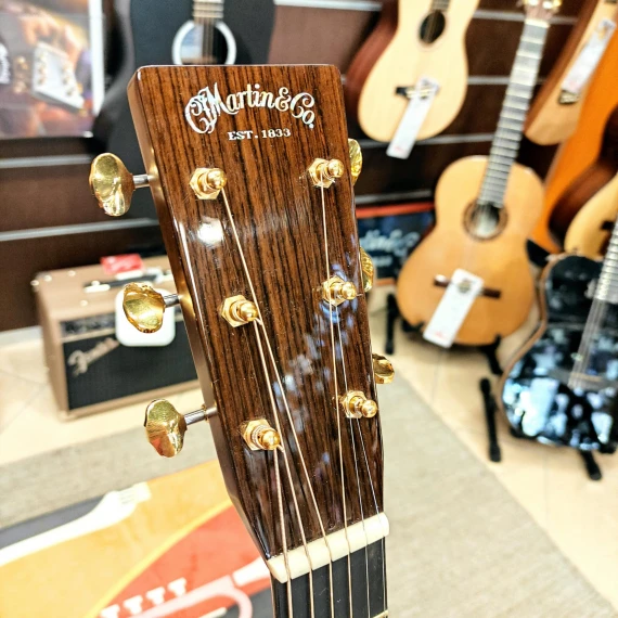 Martin OM-28 Modern Deluxe -usato in garanzia- - immagine 3
