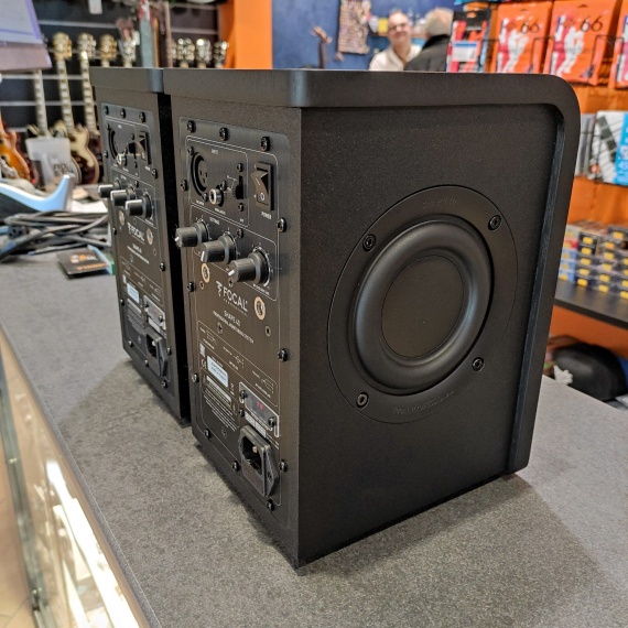 FOCAL SHAPE 40 - immagine 4