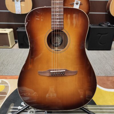 FENDER REDONDO CLASSIC AGED COGNAC BURST – USATO IN GARANZIA –