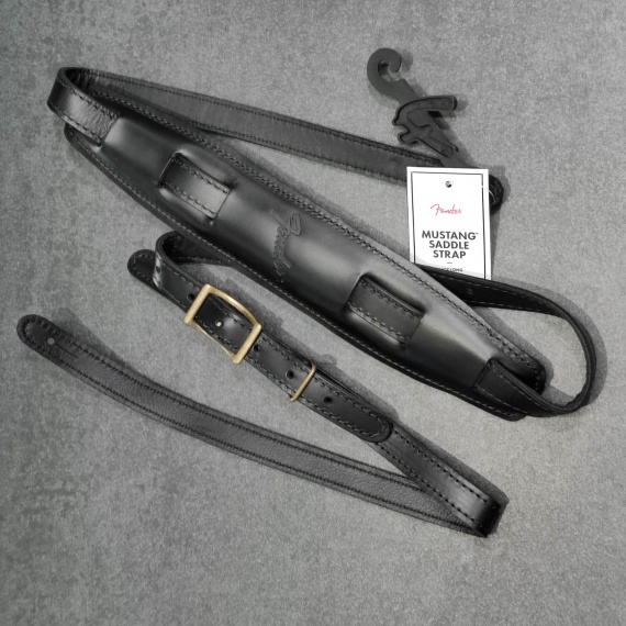 FENDER Mustang Saddle Strap Long Black