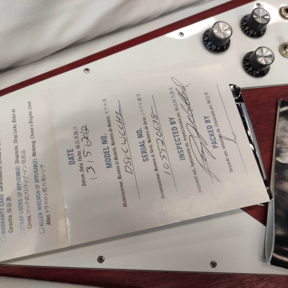 GIBSON Flying V Faded Worn Cherry 2012 -USATO IN GARANZIA- - immagine 8