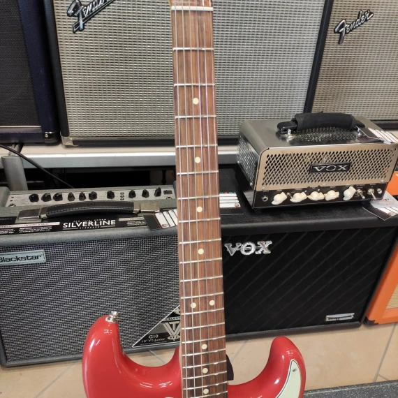 Fender Player Stratocaster Fiesta Red Limited Edition - immagine 4