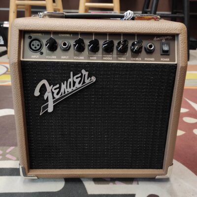 FENDER Acoustasonic 15