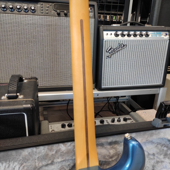 FENDER American Professional II Stratocaster Dark Night - immagine 7
