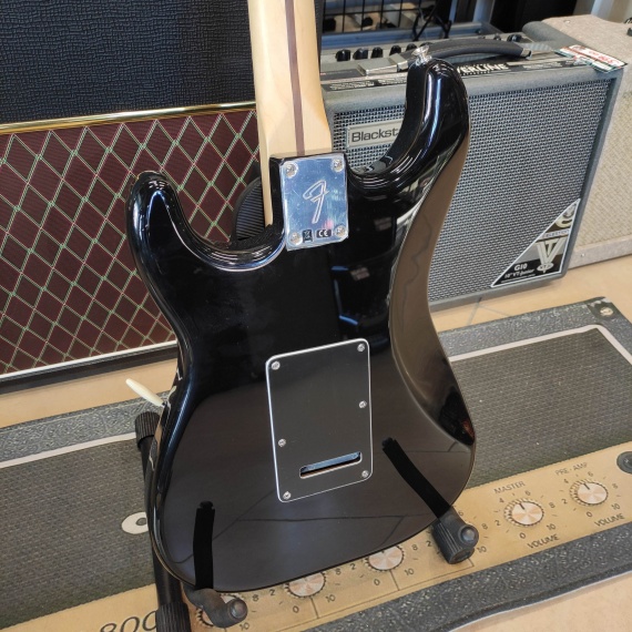 FENDER Player Stratocaster HSS Plus Top MN Green Burst - immagine 3