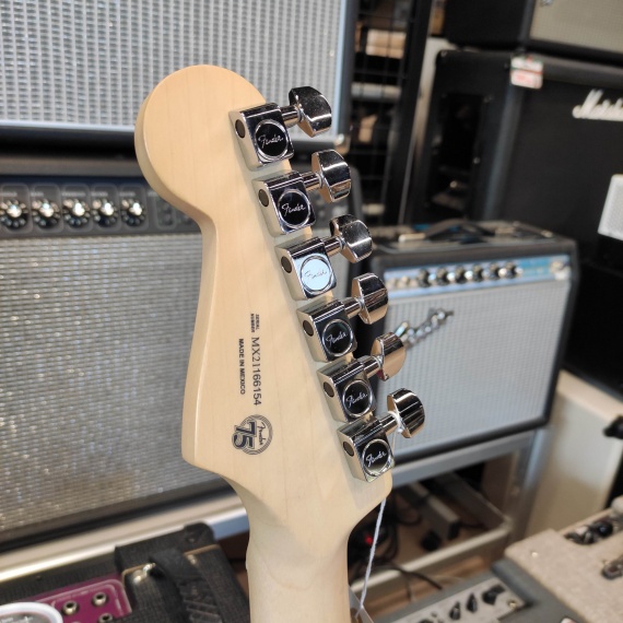 FENDER Player Stratocaster HSS Plus Top MN Green Burst - immagine 7