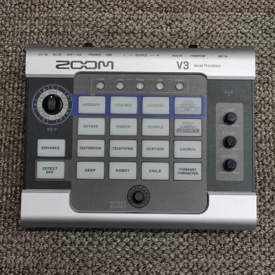 ZOOM V3