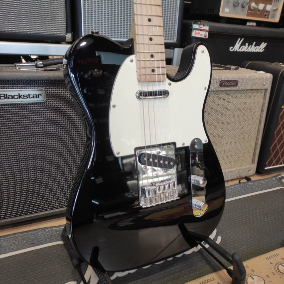 SQUIER Affinity Telecaster Black ( 2015 ) - USATO IN GARANZIA - - immagine 3