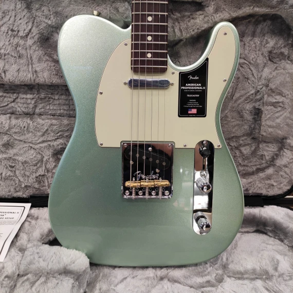 FENDER  American Professional II Telecaster Mystic Surf Green
