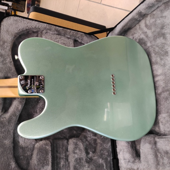 FENDER  American Professional II Telecaster Mystic Surf Green - immagine 2