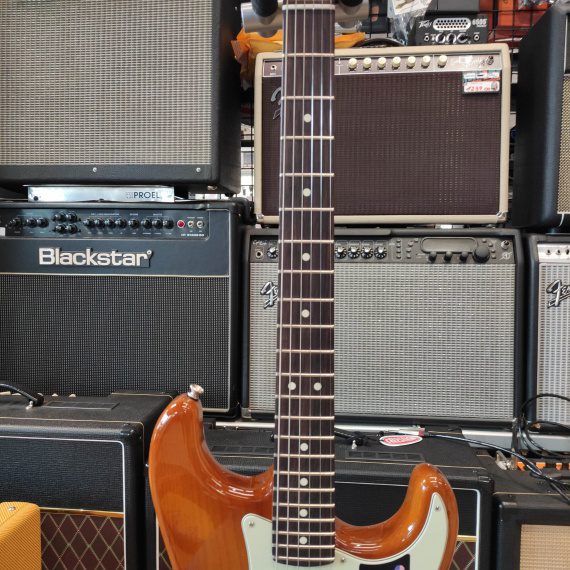 FENDER American Performer Stratocaster Honey Burst - immagine 4