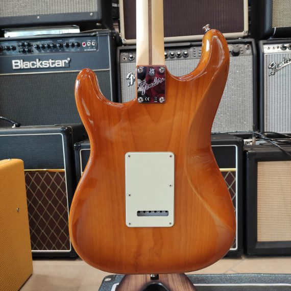 FENDER American Performer Stratocaster Honey Burst - immagine 3