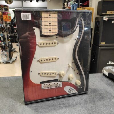 FENDER Pre-Wired Strat Pickguard Original ’57/’62 SSS
