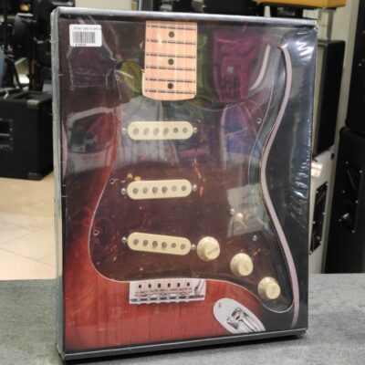FENDER Pre-Wired Strat Pickguard Texas Special SSS