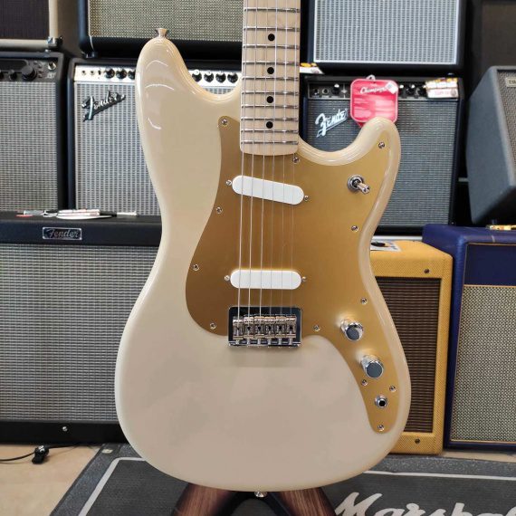 FENDER DUO SONIC Desert Sand