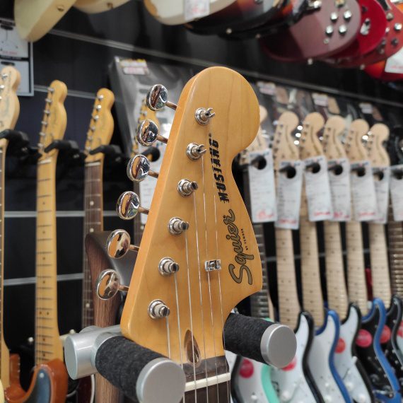 SQUIER FSR Classic Vibe '60s Competition Mustang Lake Placid Blue - immagine 3