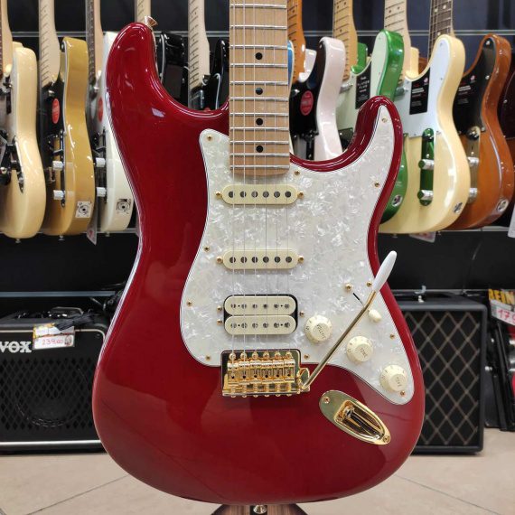FENDER Tash Sultana Stratocaster Transparent Cherry - EX DEMO -