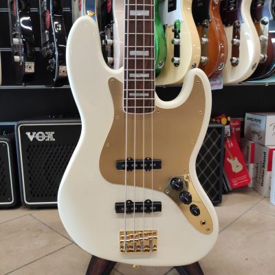 SQUIER 40th Anniversary Jazz Bass Gold Edition Olympic White