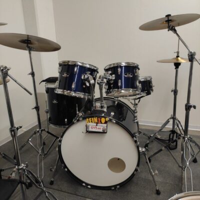 PEARL ROADSHOW ROYAL BLUE METALLIC 743