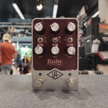 UNIVERSAL AUDIO Ruby `63 Top Boost Amplifier