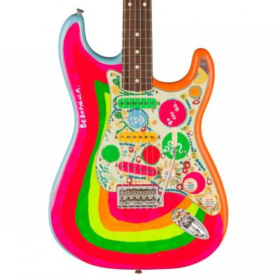 FENDER George Harrison Rocky Stratocaster Hand Painted Rocky Artwork Over Sonic Blue – IN ARRIVO –