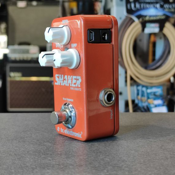 TC ELECTRONIC Shaker Vibrato - USATO IN GARANZIA - - immagine 3