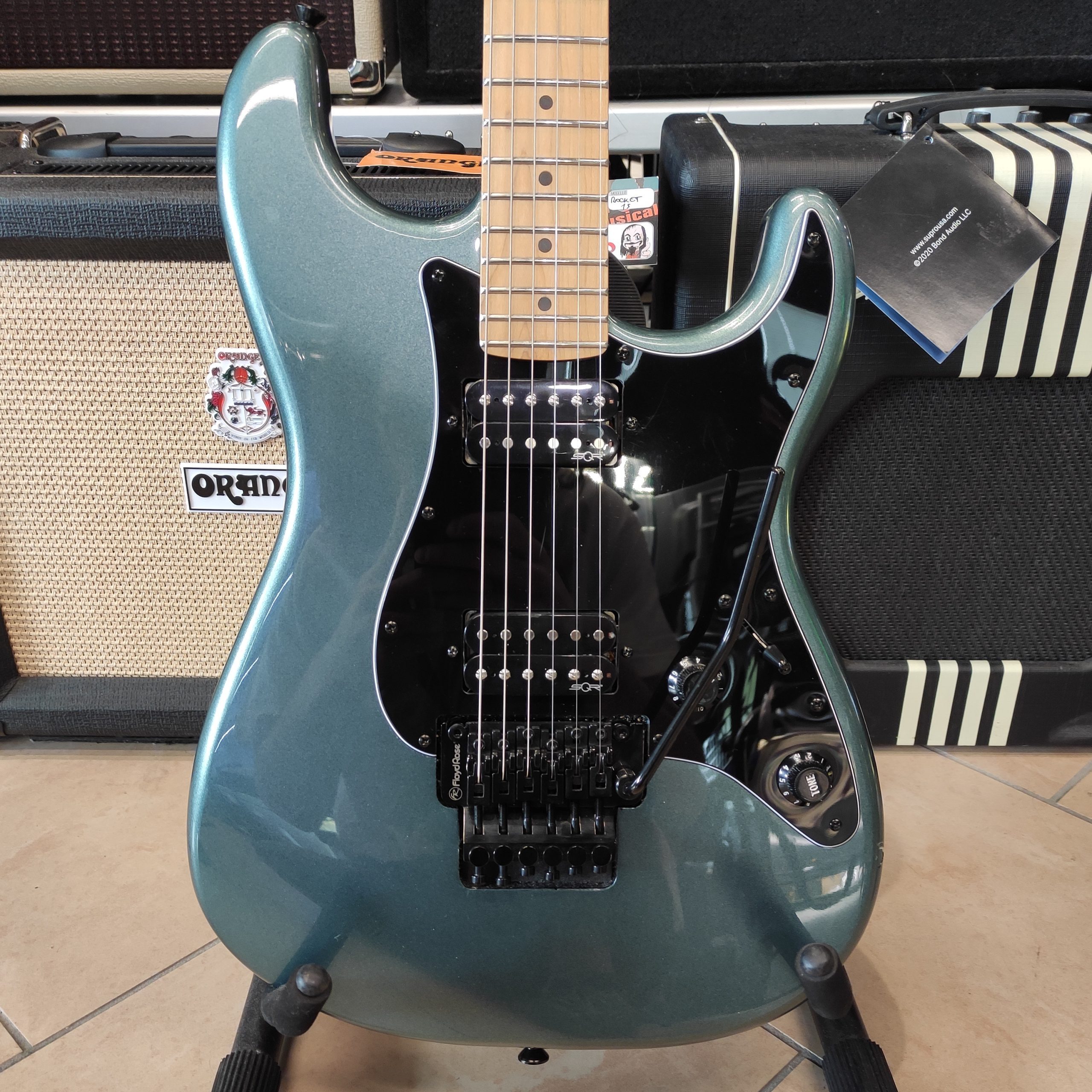 Squier Stratocaster edizione limitata speciale Run modego Black Metallic 