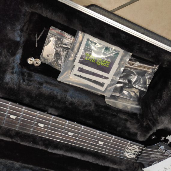 MUSICMAN Majesty Dark Roasted Ebony ( 2019 ) - USATO IN GARANZIA - - immagine 7