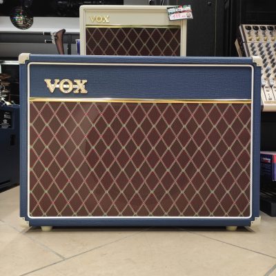 VOX AC15C1 Rich Blue Vinyl