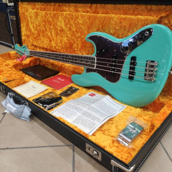 FENDER American Vintage II 1966 Jazz Bass Sea Foam Green - immagine 8