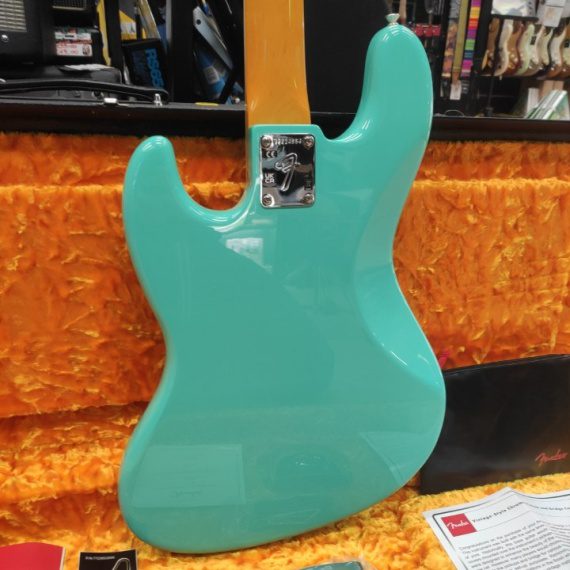 FENDER American Vintage II 1966 Jazz Bass Sea Foam Green - immagine 3