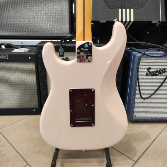 FENDER Limited Edition American Professional II Stratocaster HSS Shell Pink - immagine 3