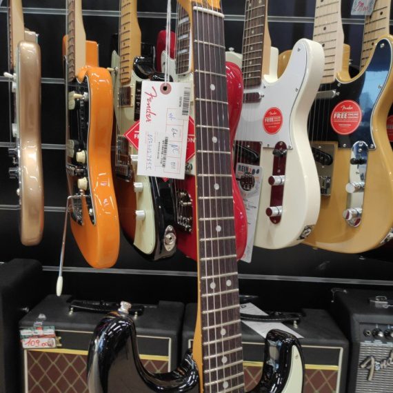 FENDER American Ultra Stratocaster Ultraburst - immagine 6