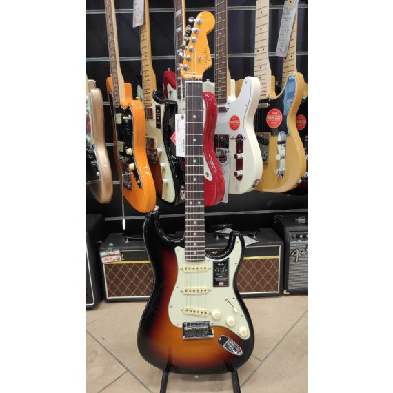 FENDER American Ultra Stratocaster Ultraburst - immagine 8