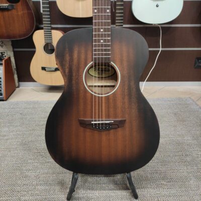 D’ANGELICO PREMIER TAMMANY LS AGED MAHOGANY