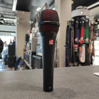 SE ELECTRONICS V7 Black