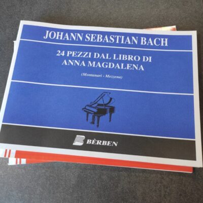 BACH 24 PEZZI DAL LIBRO DI ANNA MAGDALENA PER PIANOFORTE