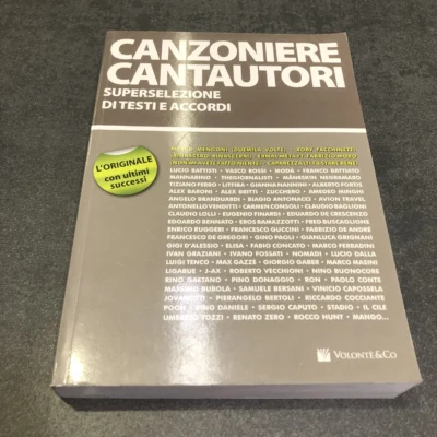 Canzoniere cantautori Superselezione di testi e accordi