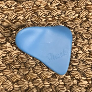 PLICK THE PICK SHARK