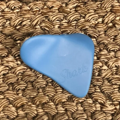 PLICK THE PICK SHARK