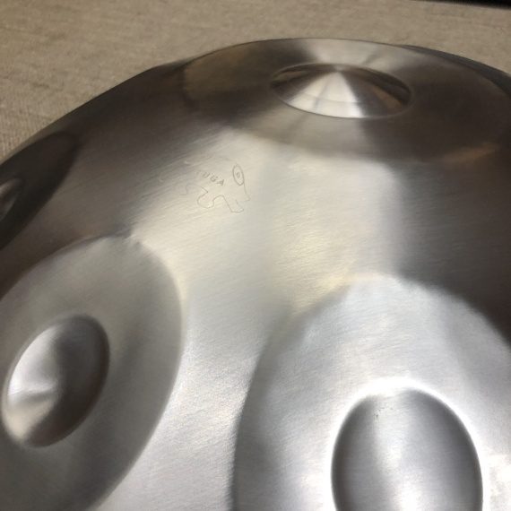 TUGA HANDPAN 9 NOTE SILVER - immagine 2