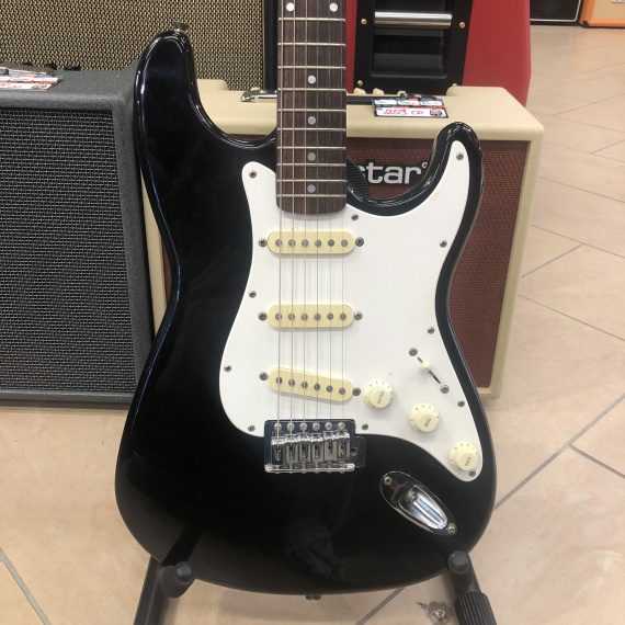 SQUIER STRATOCASTER M2 Black 92 - USATO IN GARANZIA -