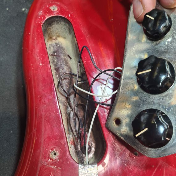 FENDER JAZZ BASS CANDY APPLE RED - 1978 U.S.A - USATO IN GARANZIA - - immagine 9