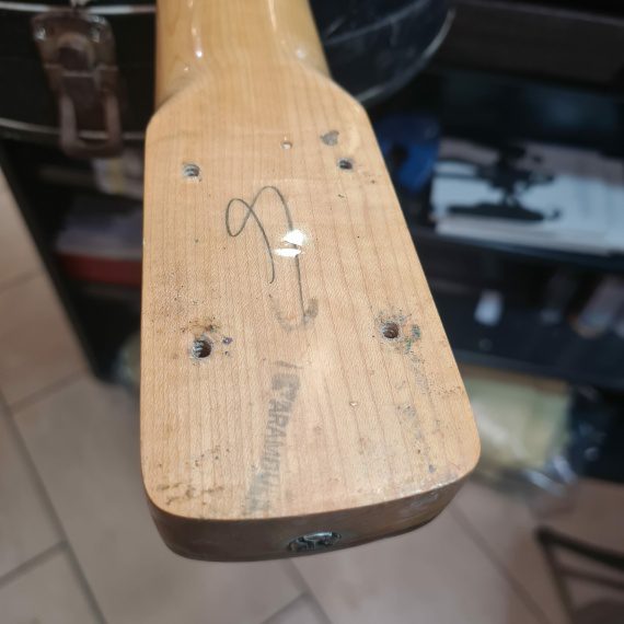 FENDER Precision Bass Lake Placid Blue ( 68 / 72 ) - USATO IN GARANZIA - - immagine 15